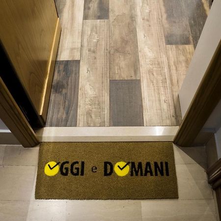 Oggi E Domani Apartment Naples Exterior photo